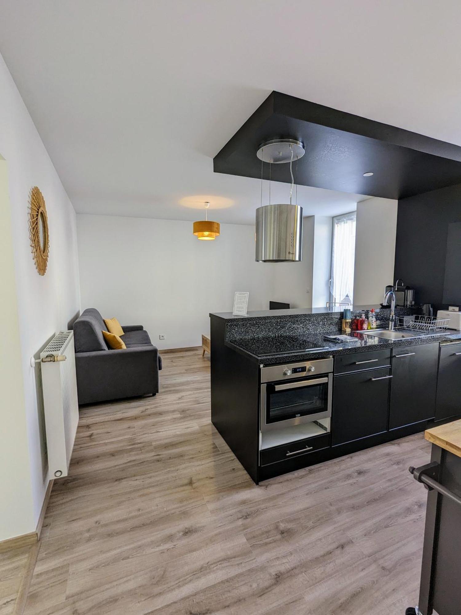Douceur Roannaise Apartment Roanne Exterior photo